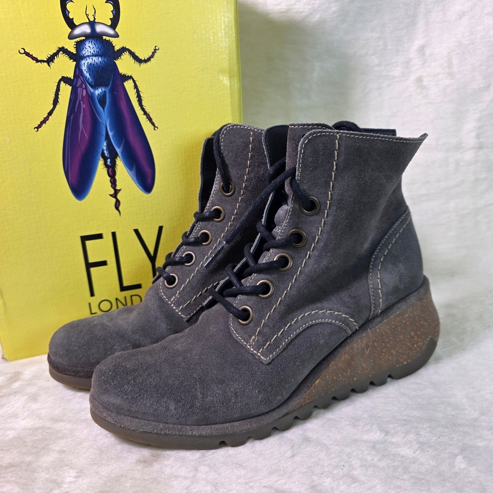 Fly London Wedge Ankle Boots Oiled Suede Leather Gray Lace Up Women EU 40 9 9.5